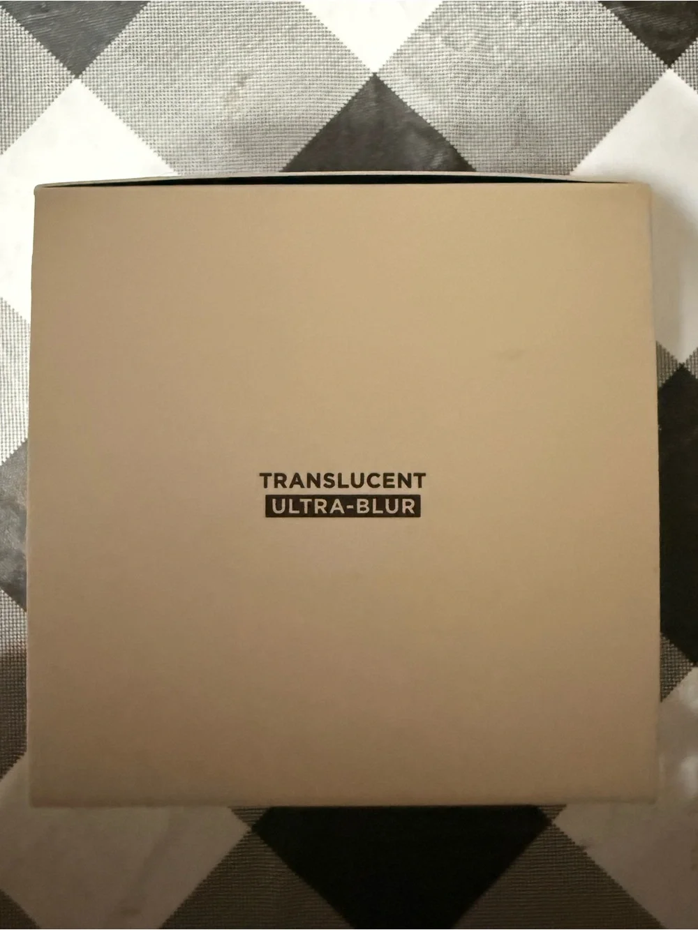 laura mercier Translucent Loose Setting Powder - Ultra-Blur (Beige Box)